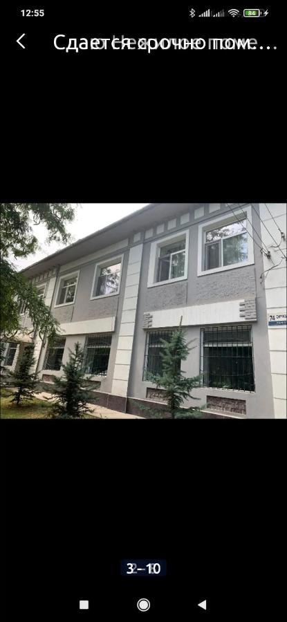 Бульвар Эркиндик74 Bisjkek Buitenkant foto